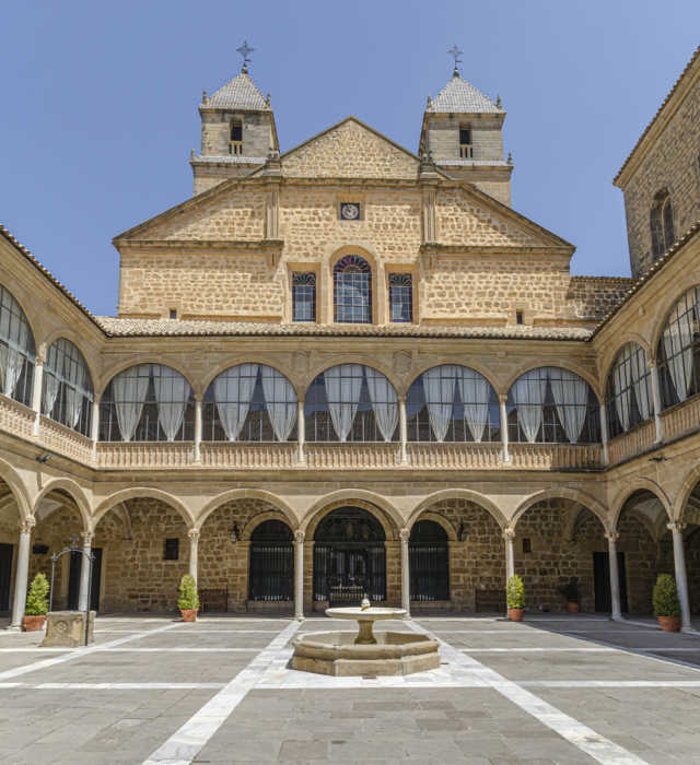 Jaén - Úbeda 052 - Hospital de Santiago.jpg